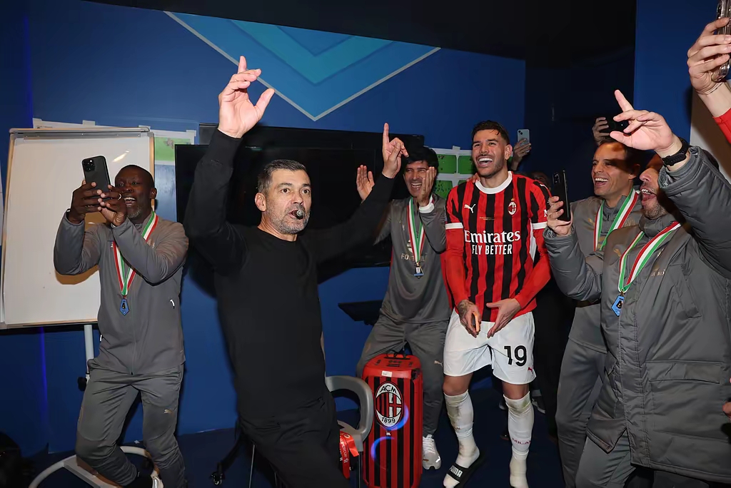 包含AC米兰豪取五连胜，再次展现强大实力的词条